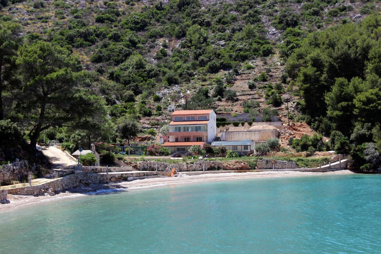 Apartments by the sea Cove Prana - Prapatna, Hvar - 5704 - B&B Gelsa
