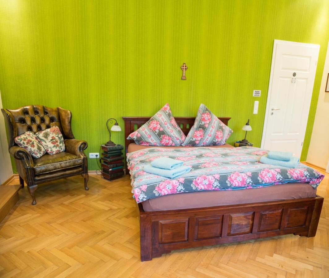 Villa Standard
