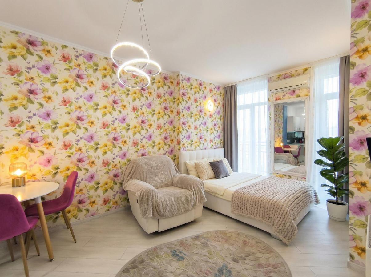 Comfort Town Cozy Apartment Self Check-in - Chambres d'hôtes Kiev