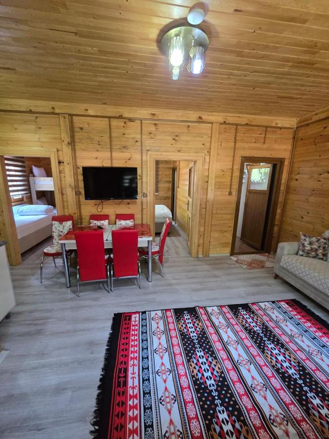 Katipogulları Apart - B&B Uzungöl