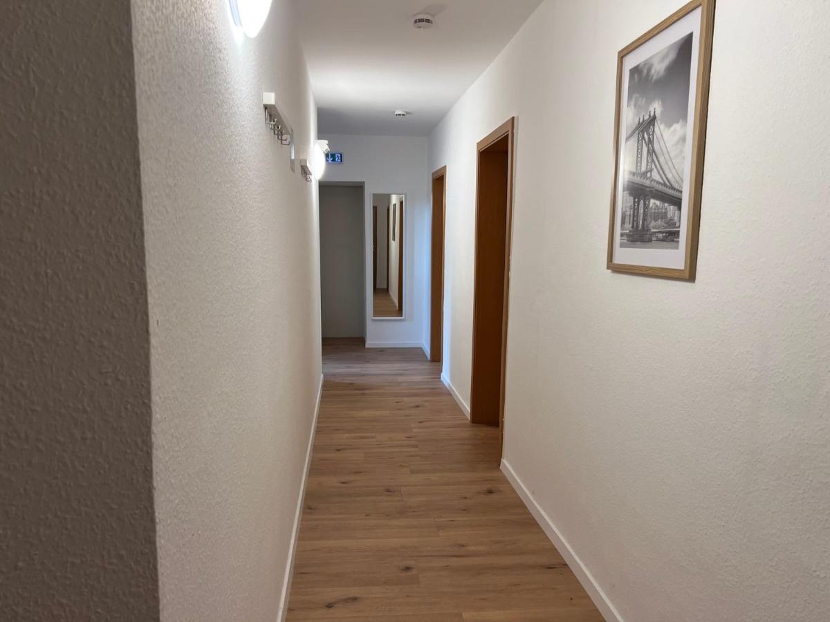 T&K Apartments - Essen - 3 - 5 Zimmer Apartments - good parking - Ferienwohnung Essen