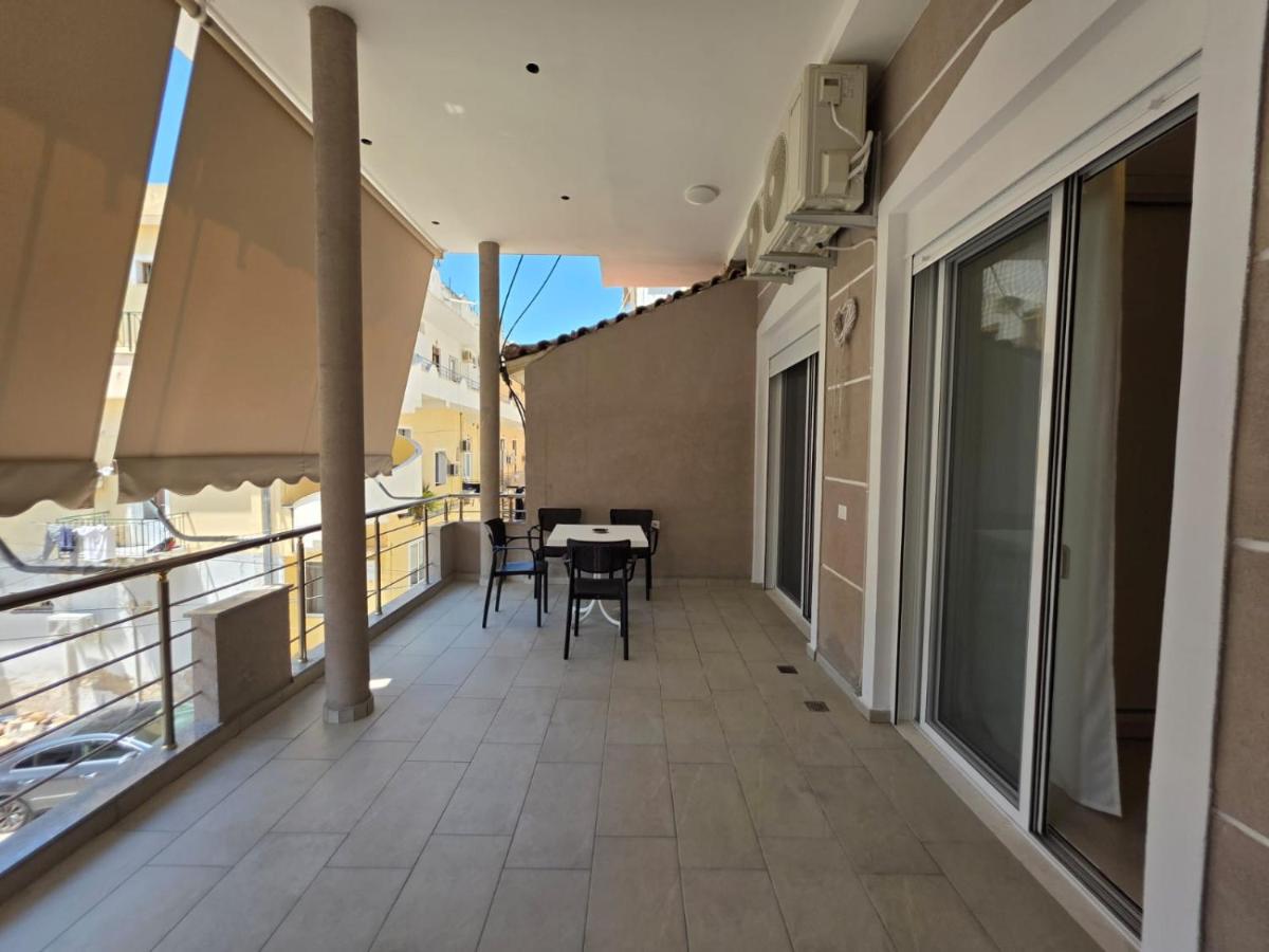 Cozy's Family Apartment - B&B Sarandë
