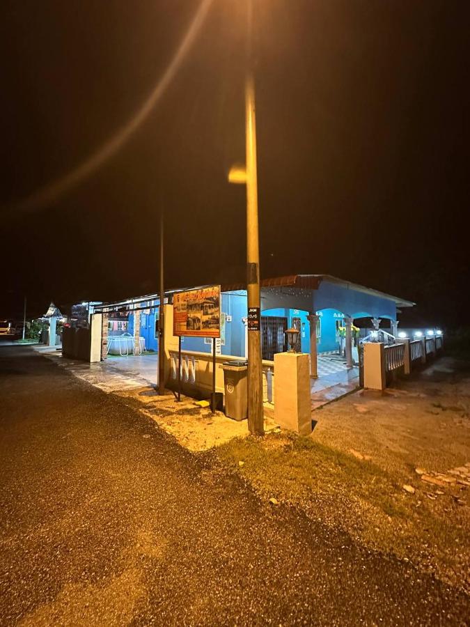 Homestay D Makmur UNIT 1 - Ferienwohnung Mersing