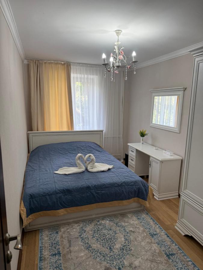 2-х комнатная квартира Ботанический сад - B&B Almaty