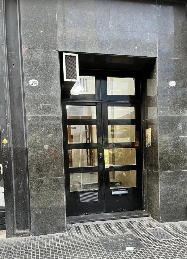 Amplio Apartamento Zona Centrica - B&B Buenos Aires