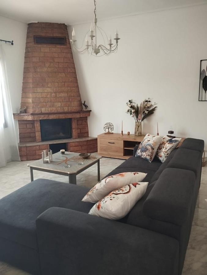 Casa Chrysa - Ferienwohnung Dimíni