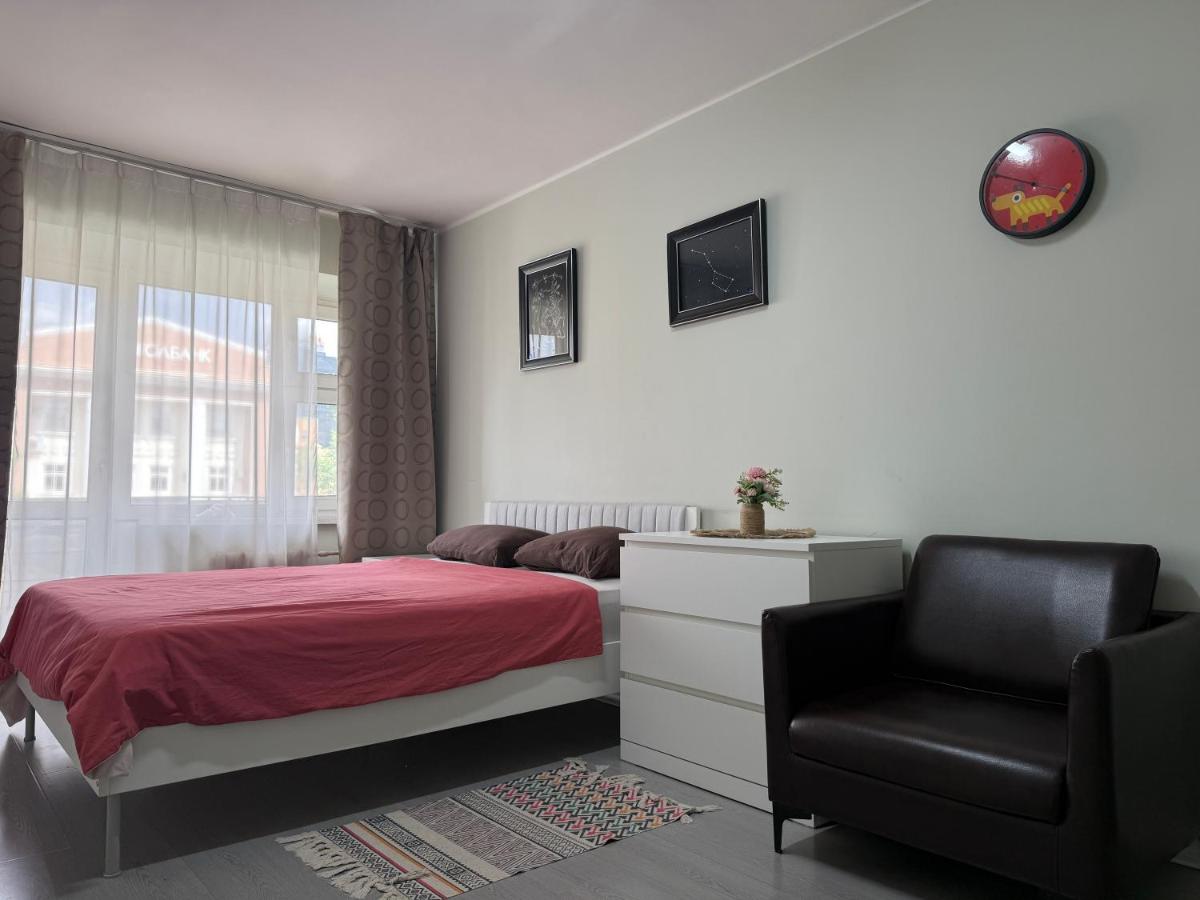 Urban Suites Spacious 2-Bedroom Apartment - B&B Taryaatayn Baraanii Bayshing