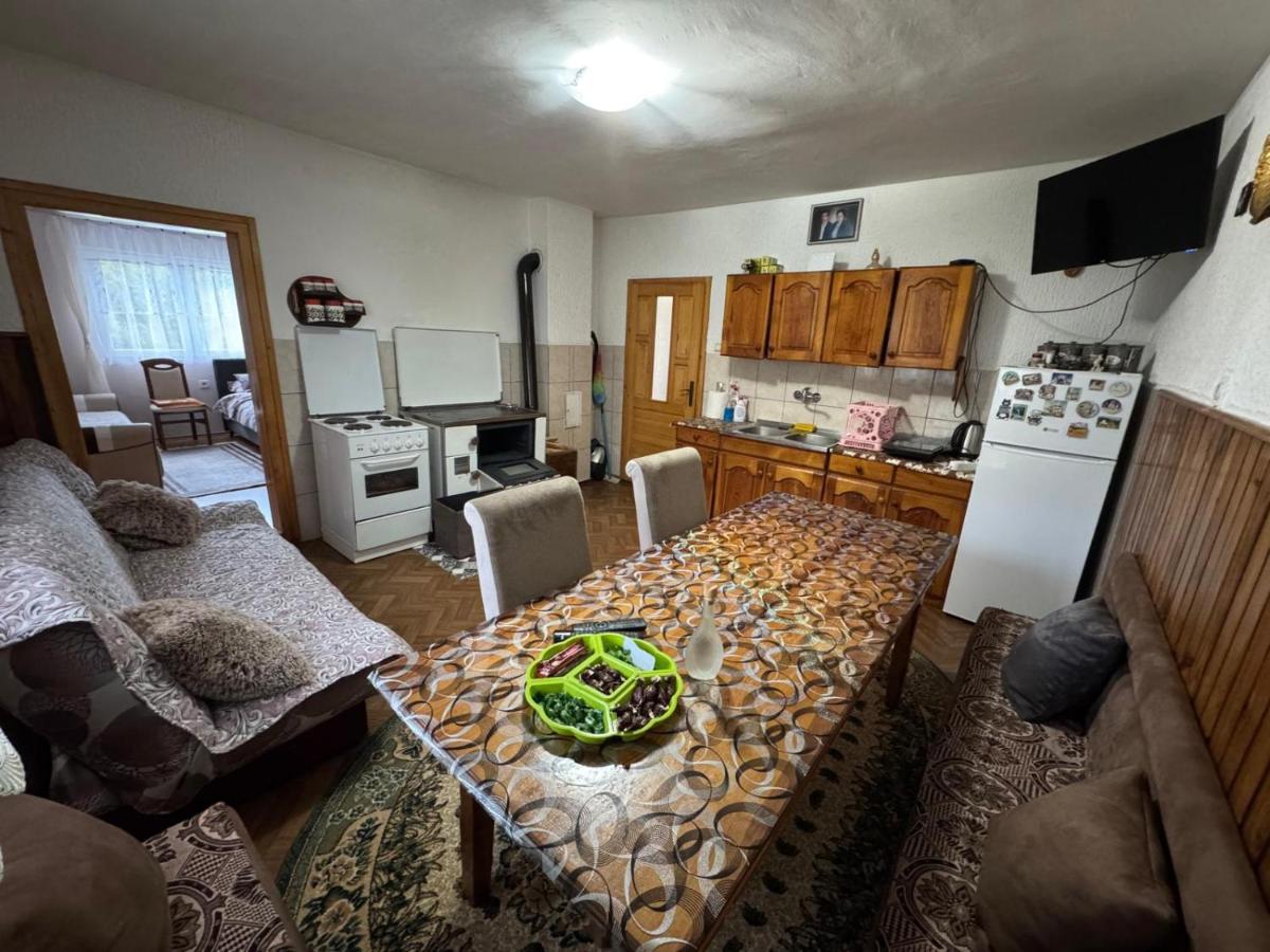 Kuća za odmor Karaklić - B&B Donje Karaklije