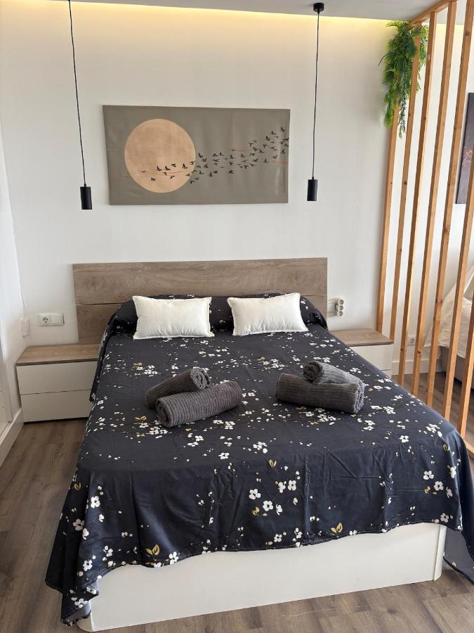 Estudio de diseño con vistas al mar - B&B Aguadulce