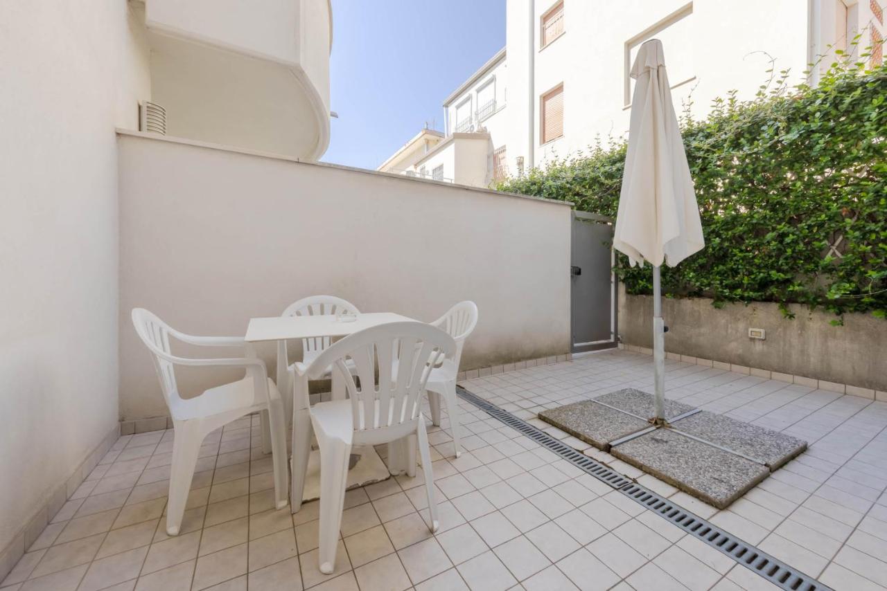 Apartamento de 1 dormitorio con terraza