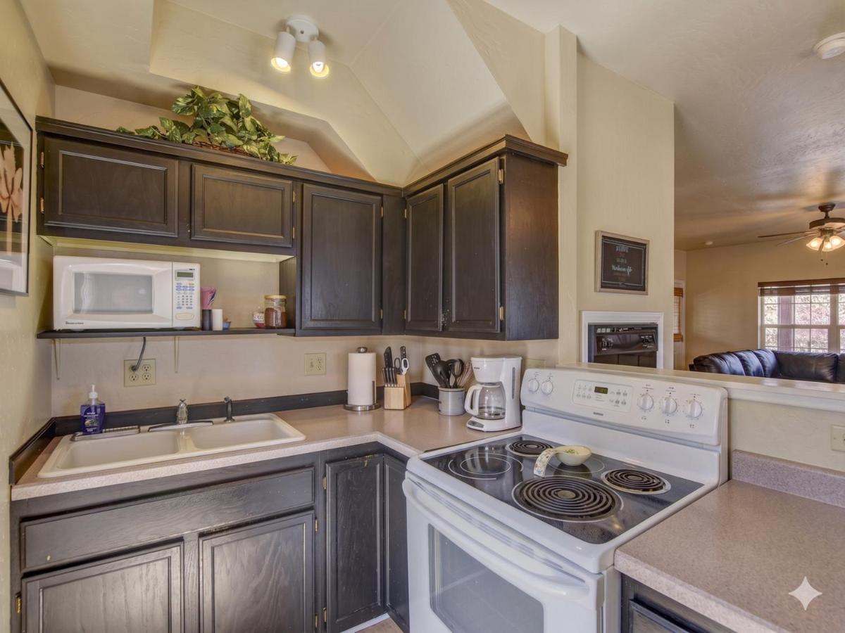 Union Street Townhouse 2BD15BA Near Whiskey Row - Bed and Breakfast Prescott