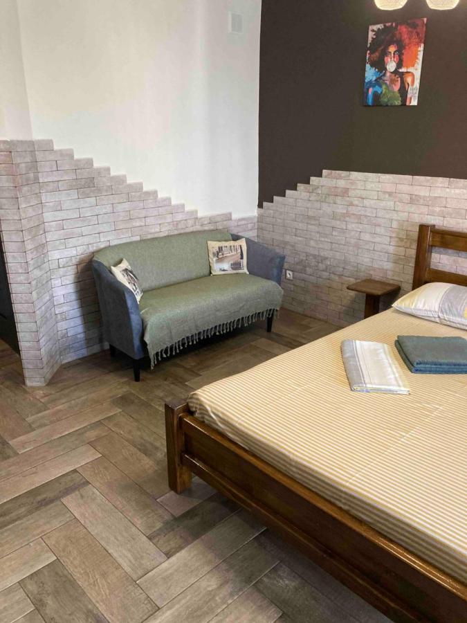 Апартаменты ПРЕМЬЕР - B&B Kamyanets-Podilskyi