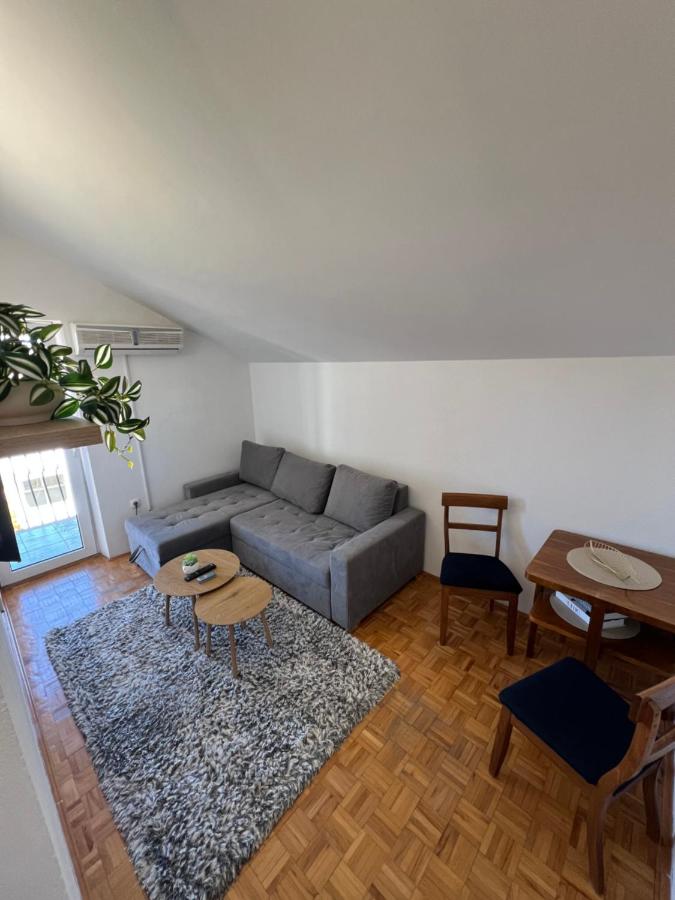 Appartamento con 1 Camera da Letto e Balcone