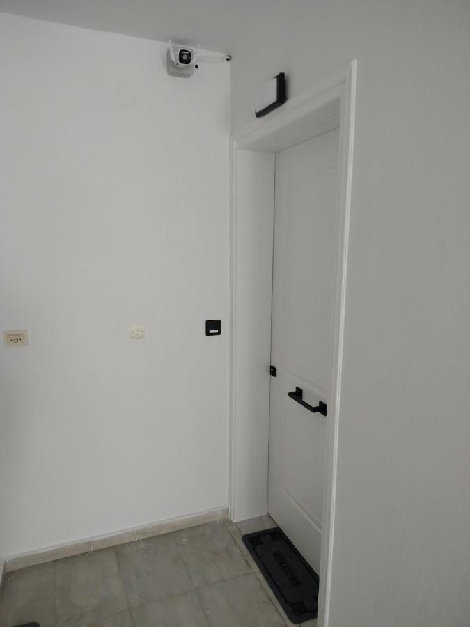 Modern & spacious Apartment 100m from the beach - Ferienwohnung Hersonissos