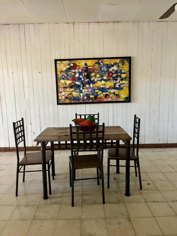 Irella G - B&B Managua