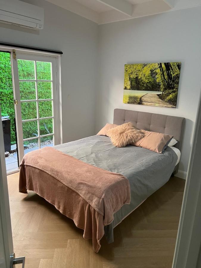 Stylish City Cottage in the heart of Adelaide CBD - Chambres d'hôtes Adélaïde
