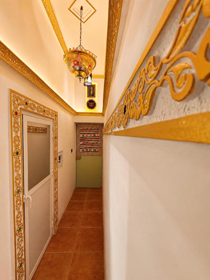 Authentic Kasbah House And Breakfast Included - 1 Minute Walk From Bab Al Bahr - B&B Tangeri