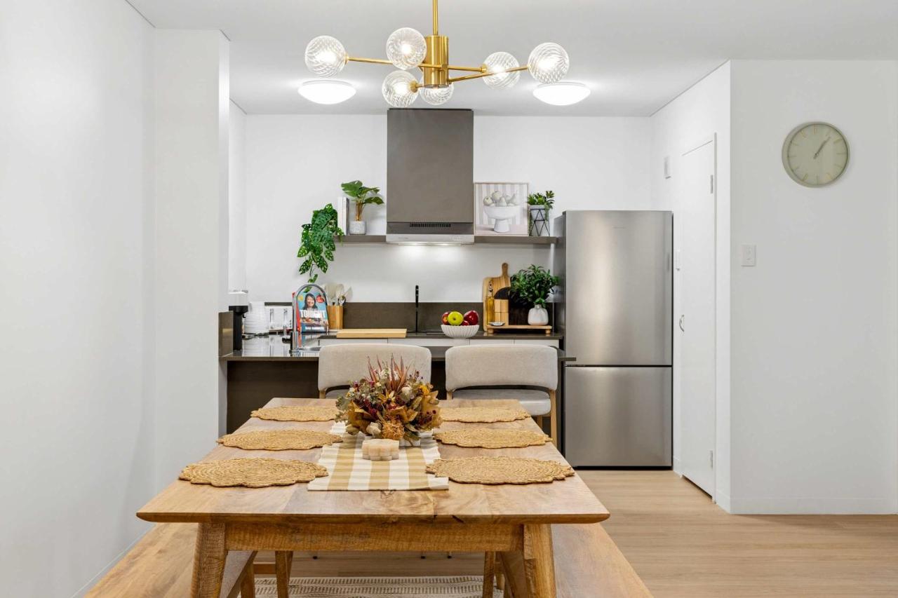 Modern Renovated 2BR Apartment in East Perth - B&B Perth