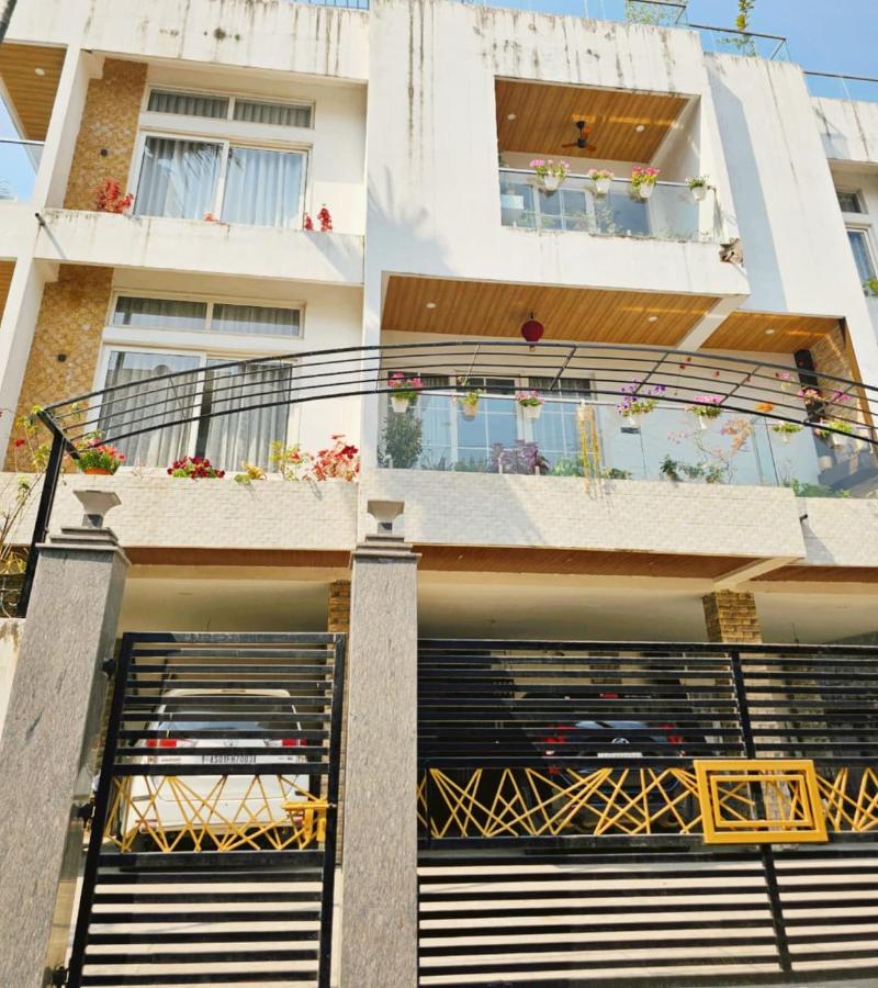 Elio Stay- A Home Away From home - B&B Guwahati