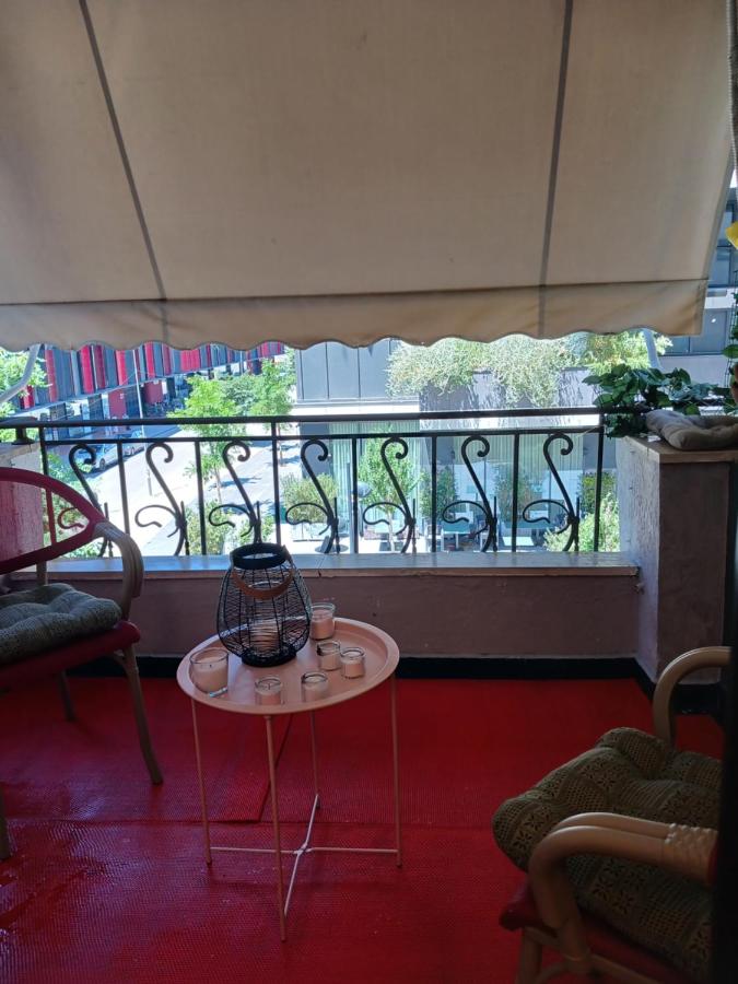 Air Albania Stadium View Rooms - B&B Tirana