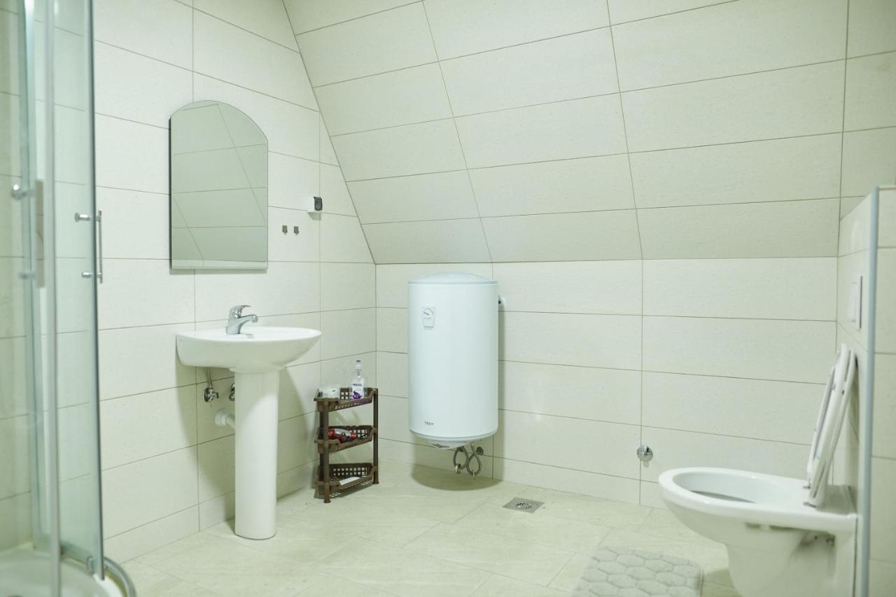 Apartment mit 2 Schlafzimmern und Balkon