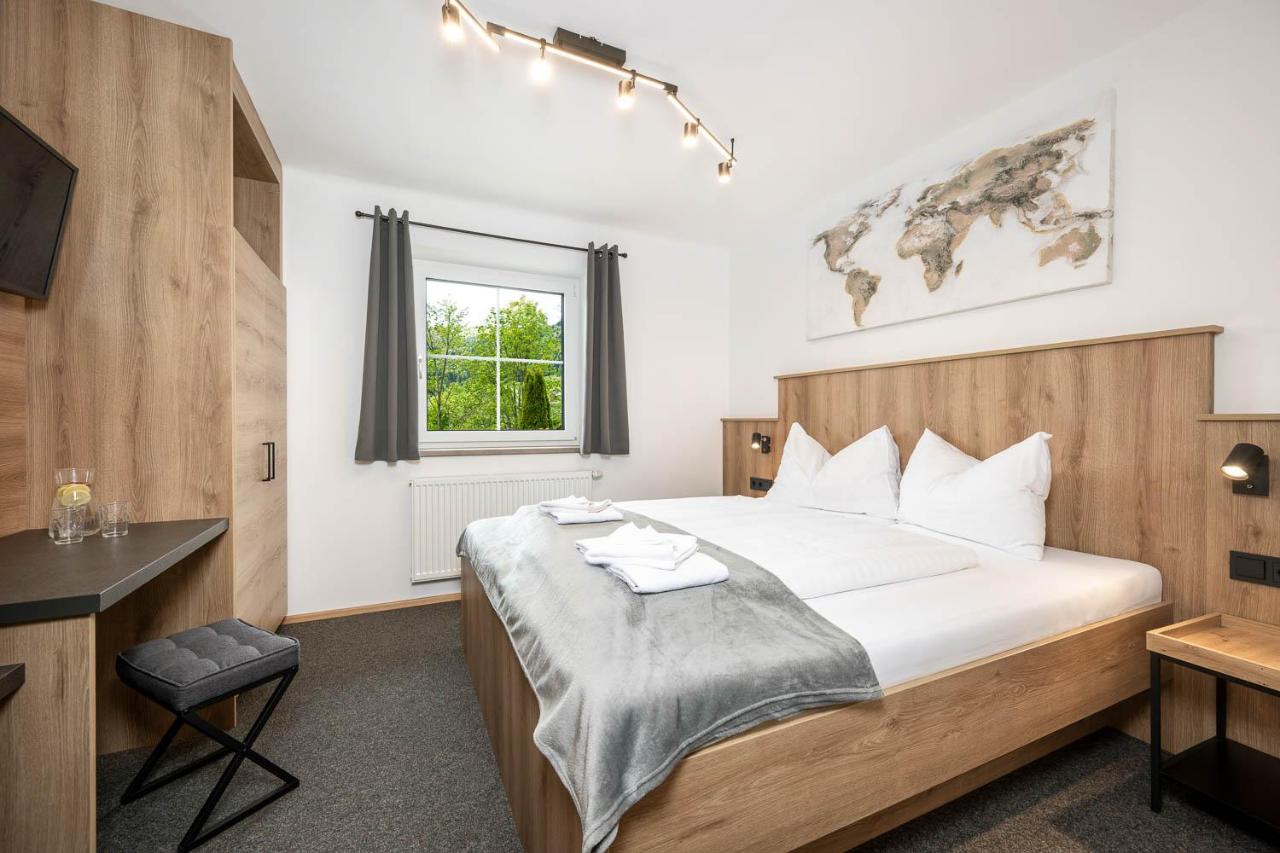 Ferienhaus Enzian - Bed and Breakfast Mauterndorf
