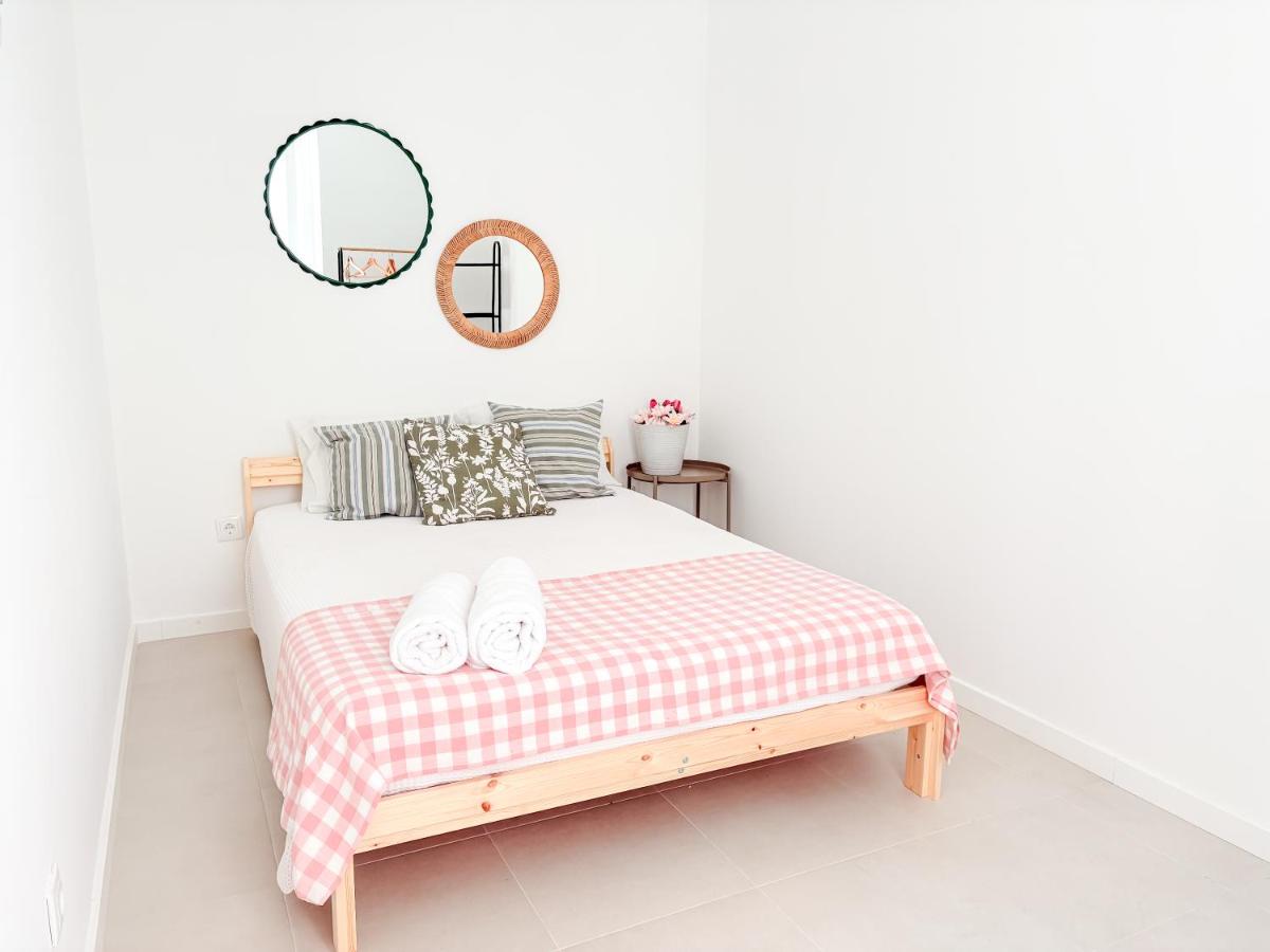 Casa Pandeirinho - Zona Central - Perto Praias - Chambres d'hôtes Setúbal