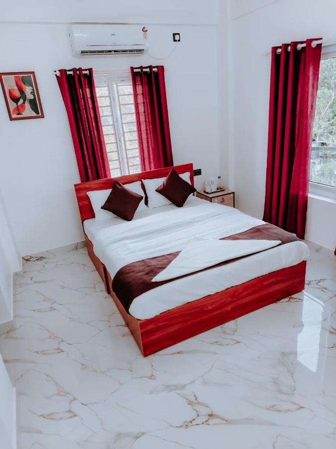 Velora Retreats Fully Furnished 1BHK Apartment UST Kazhakootam - B&B Thiruvananthapuram