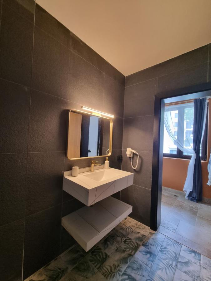 Hanul Anei Studios and Apartments Brasov Transylvania - B&B Braşov
