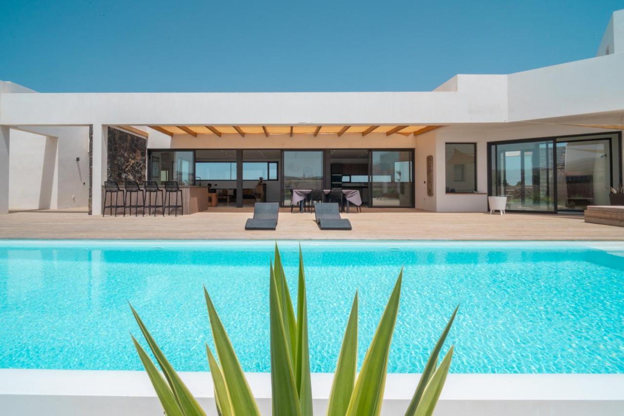 Villa Karuna by Aura Collection - B&B Villaverde