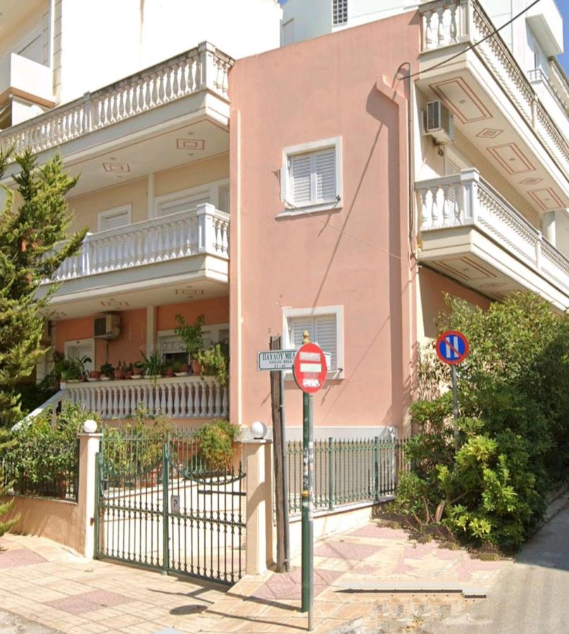 Casa Antigone-Cozy Athens Stay near Metro Mall - Chambres d'hôtes Athènes