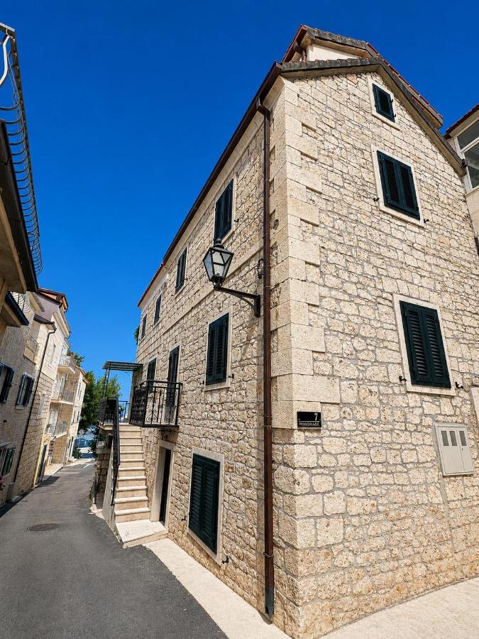 The Stone Apartments - B&B Baška Voda