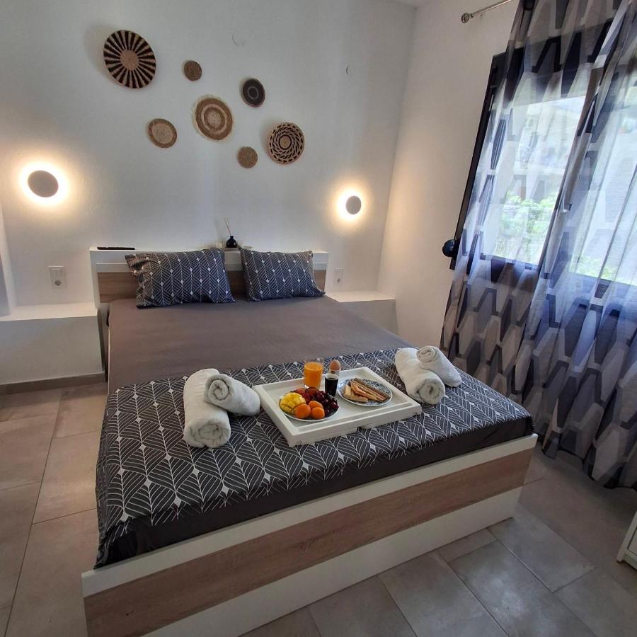 Sky Rooms - Ferienwohnung Néa Kallikráteia