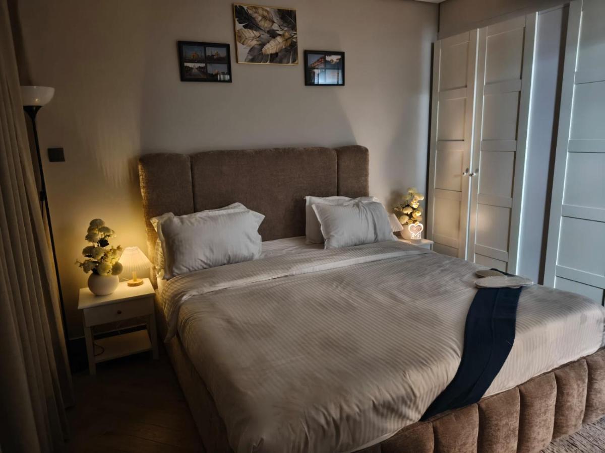 ERA VIEW Luxury Stay 360 Sea - City Views - B&B Manama