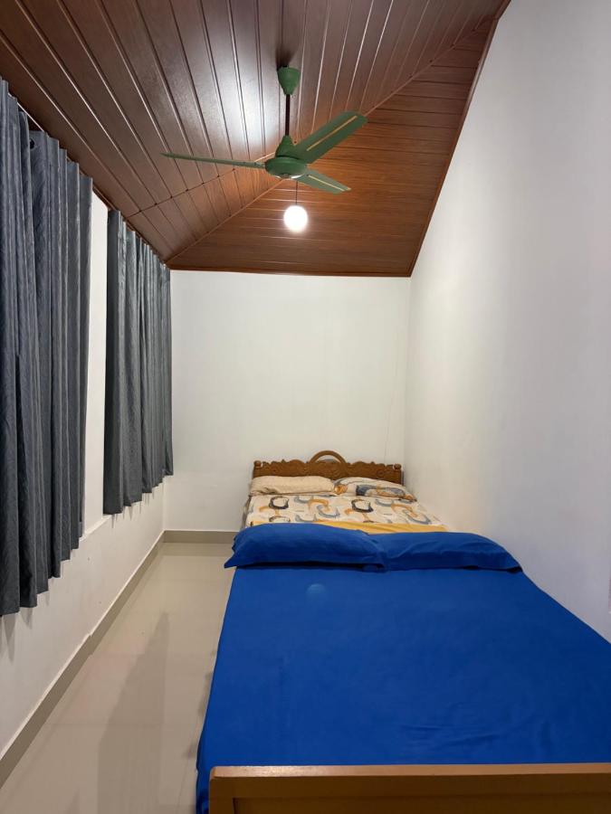Koyiloth house by intertrip - Bed and Breakfast Kalpatta