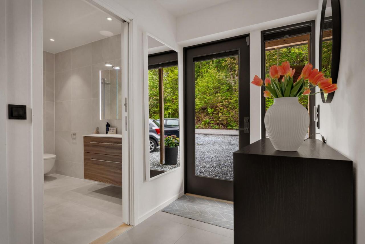 Moderne hus - sentralt, rolig med gratis parkering - Chambres d'hôtes Bergen