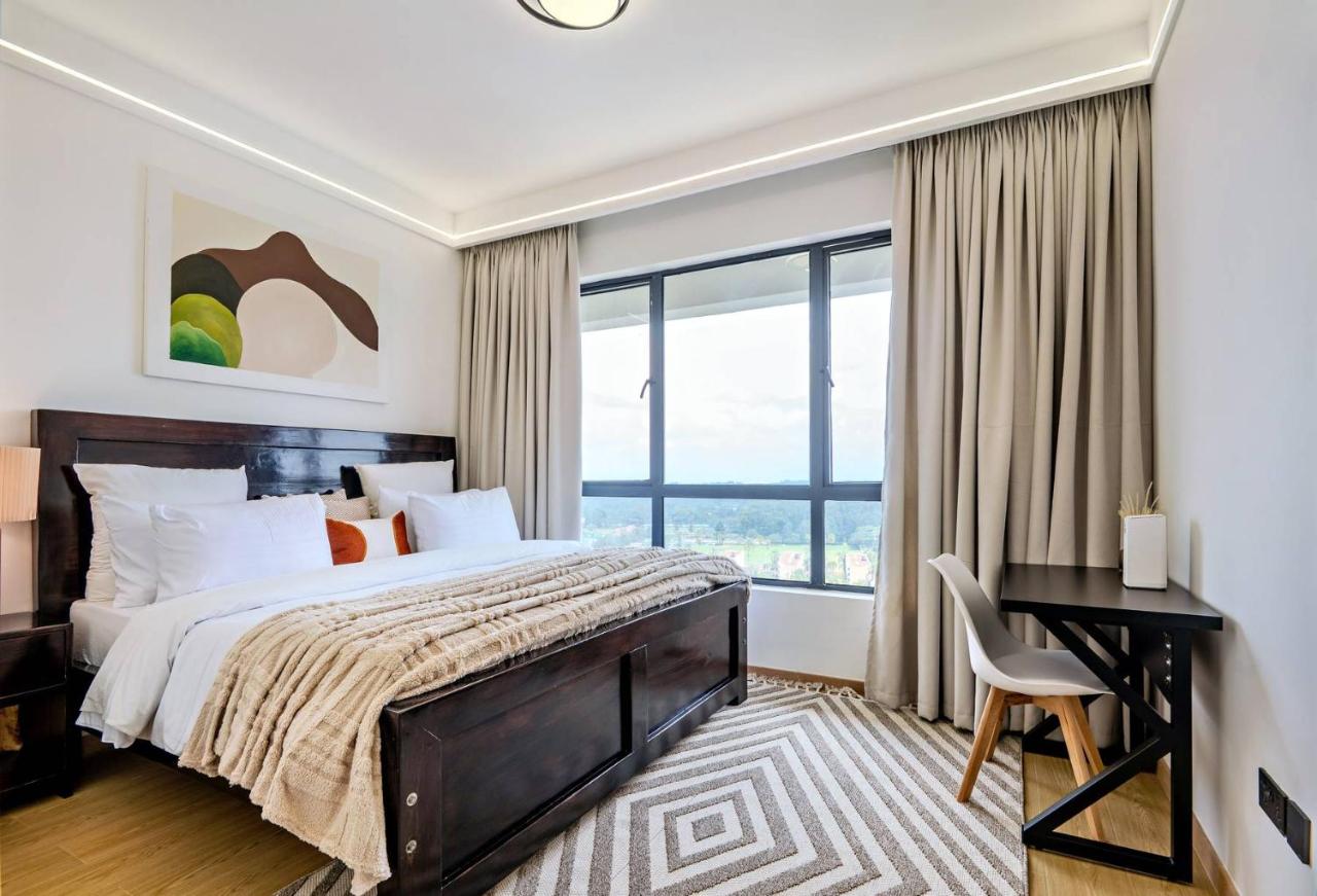 Classy 1BR Lavington - Fast WiFi, Heated Pool, Gym - B&B Nairobi