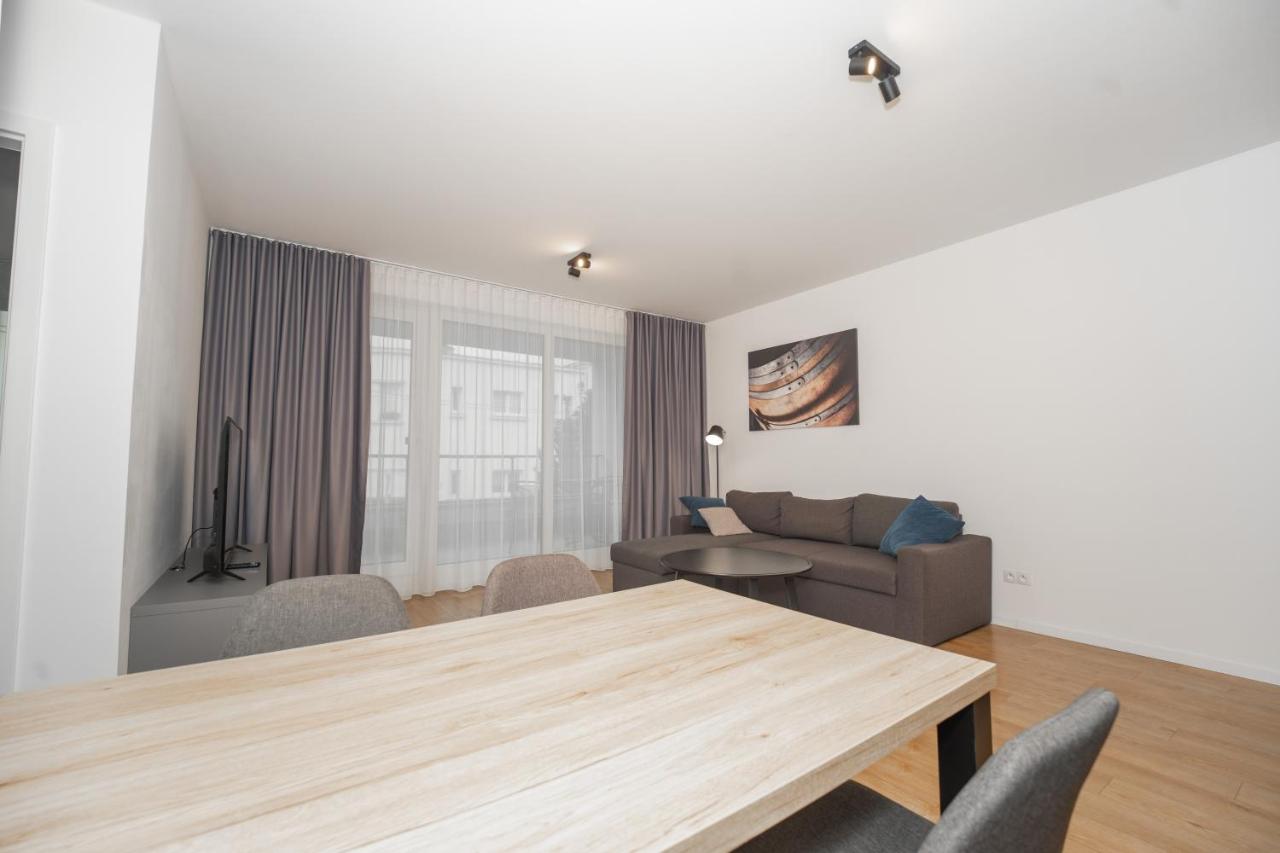 Arena Apartment with Parking - Chambres d'hôtes Košice