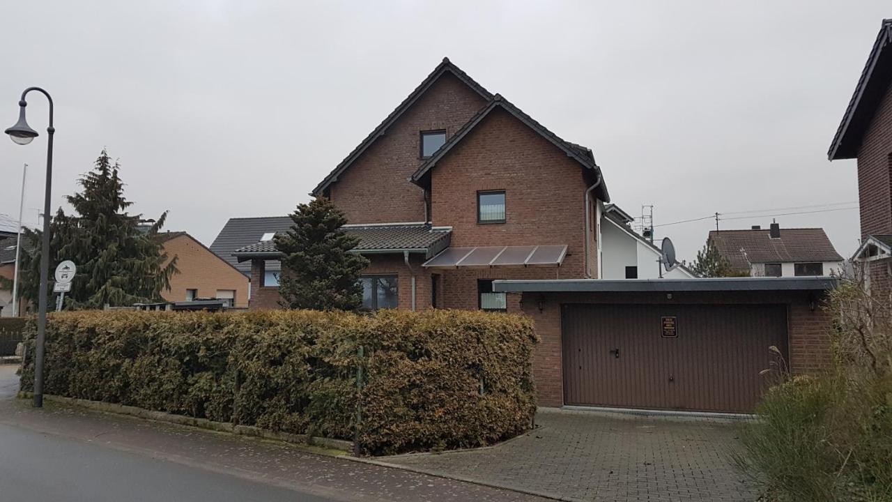 Gästezimmer Junglas - Ferienwohnung Bornheim