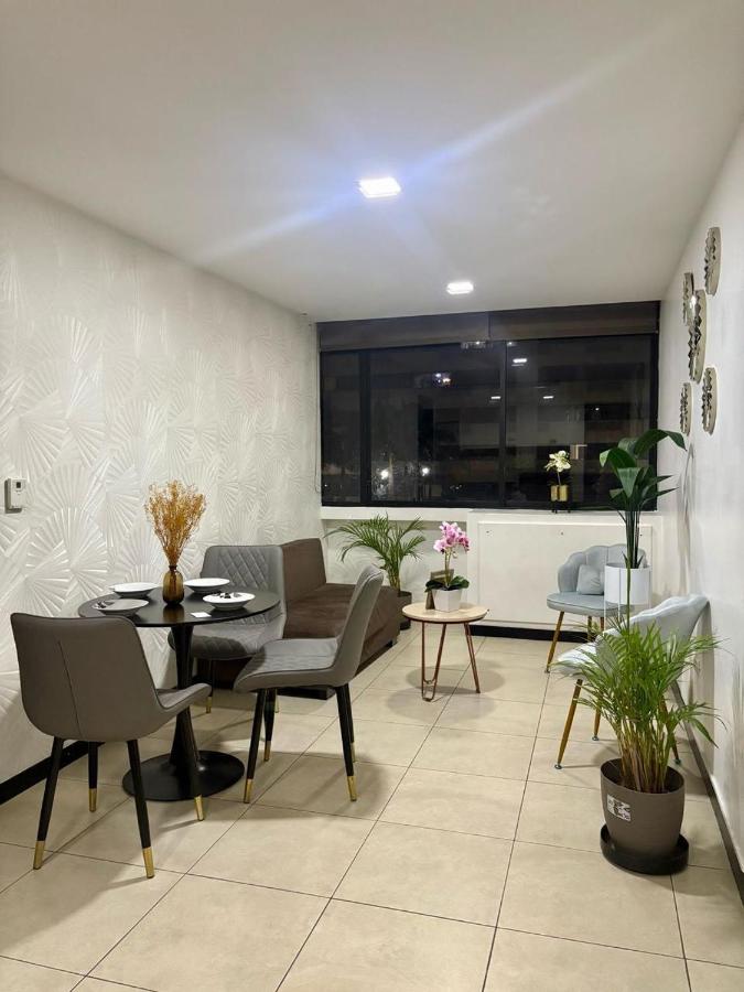 Two-Bedroom Deluxe Apartment with Garden View