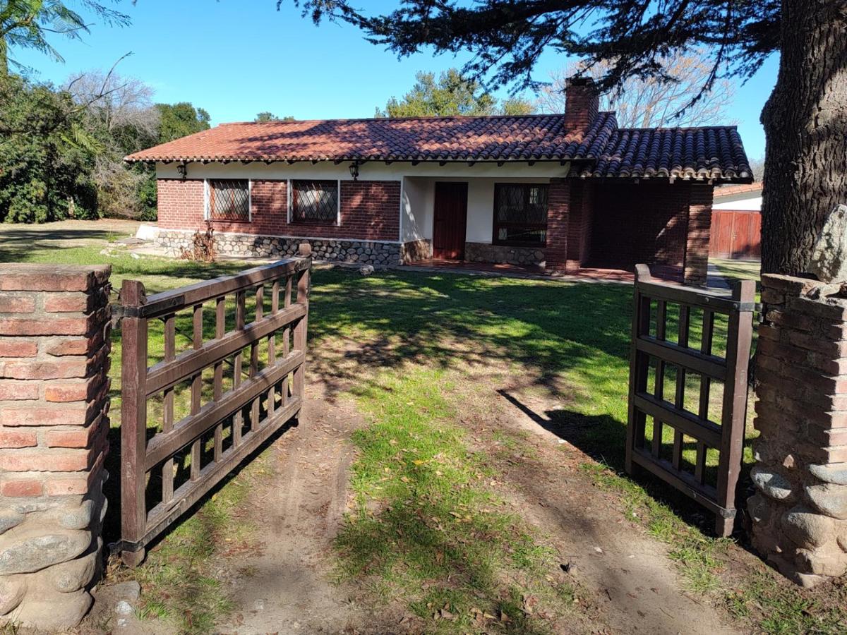 Pinos del Virrey I - Bed and Breakfast Valle Hermoso