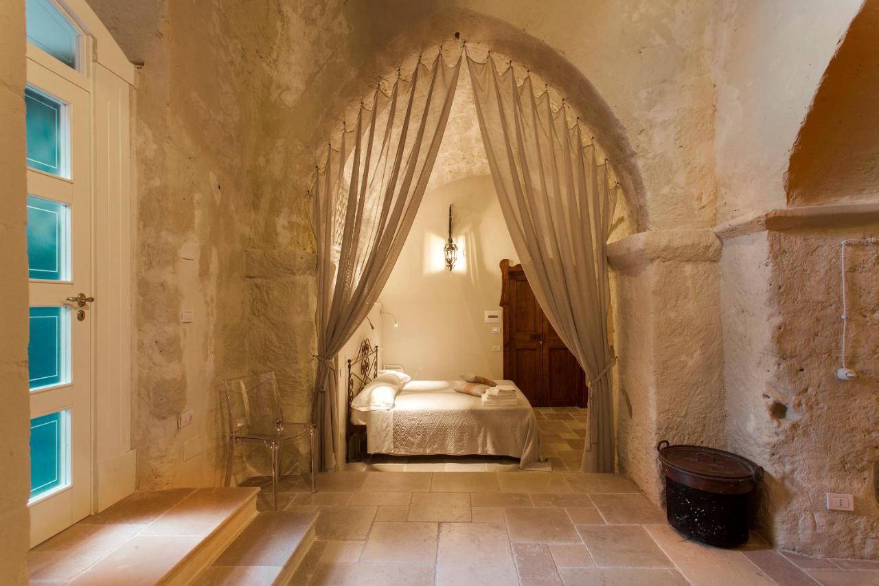 Suite with Spa Bath