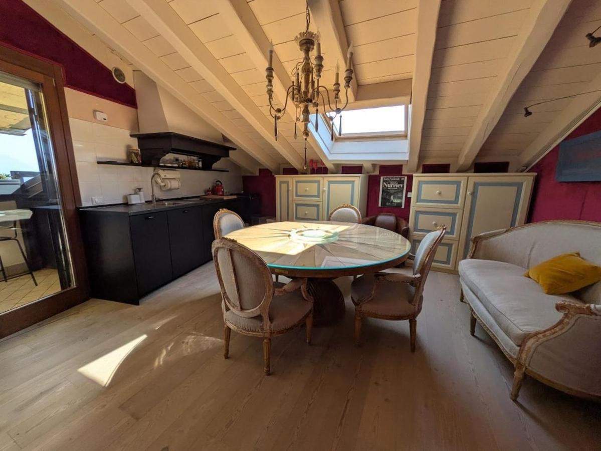 Kandinskij - Castello Luxury Apartments - Chambres d'hôtes Desenzano del Garda