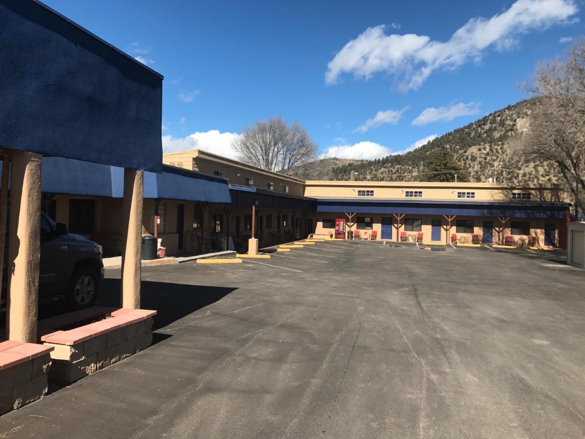 Apache Motel - B&B