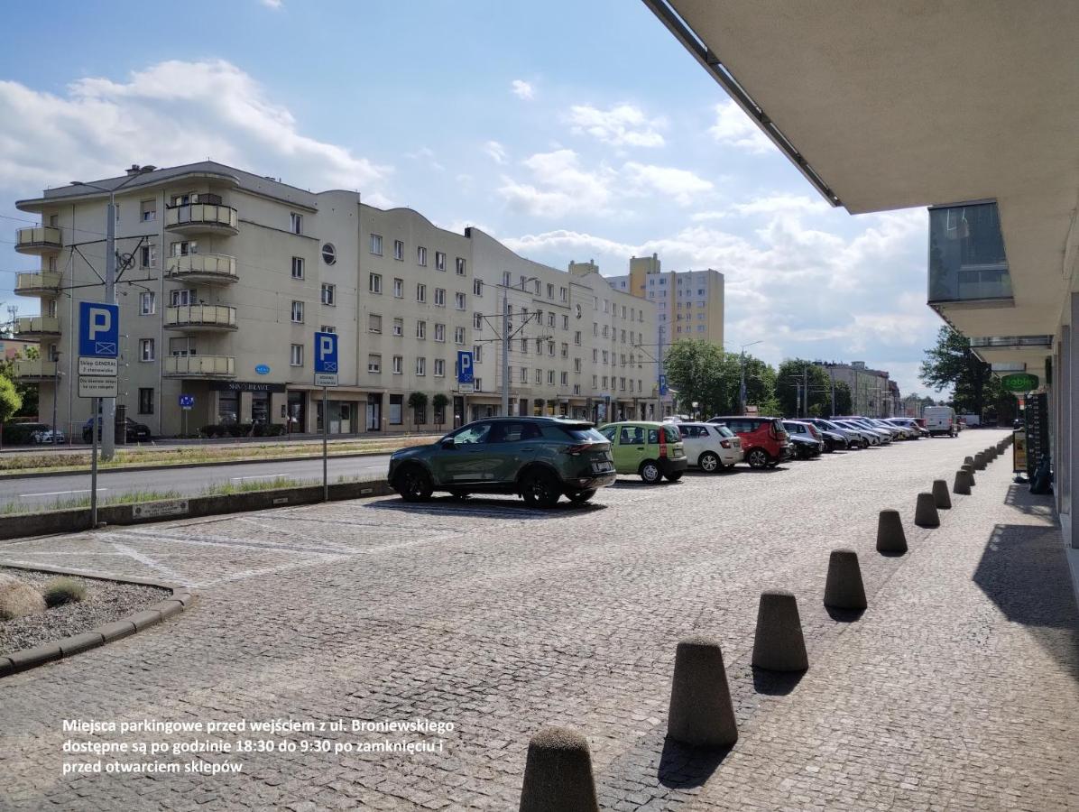 Apartament Osiedle Sztuk Pięknych - Chambres d'hôtes Toruń