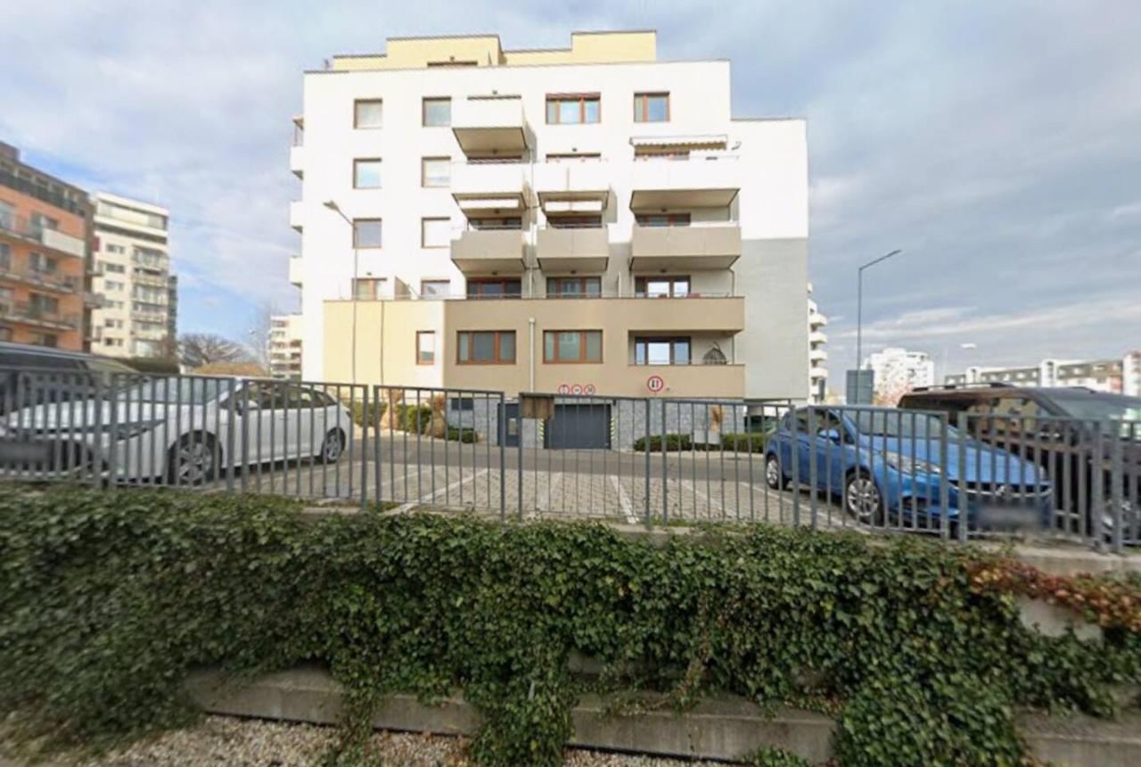 Modern 1,5 - room apartment, Kadnárova 91, Rača - B&B Reca