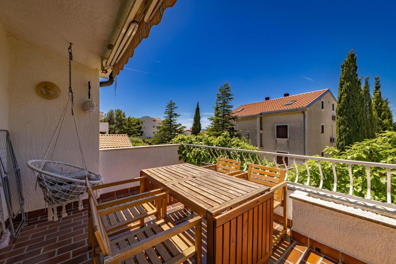 Punta Debij Family Apartments - Ferienwohnung Punat