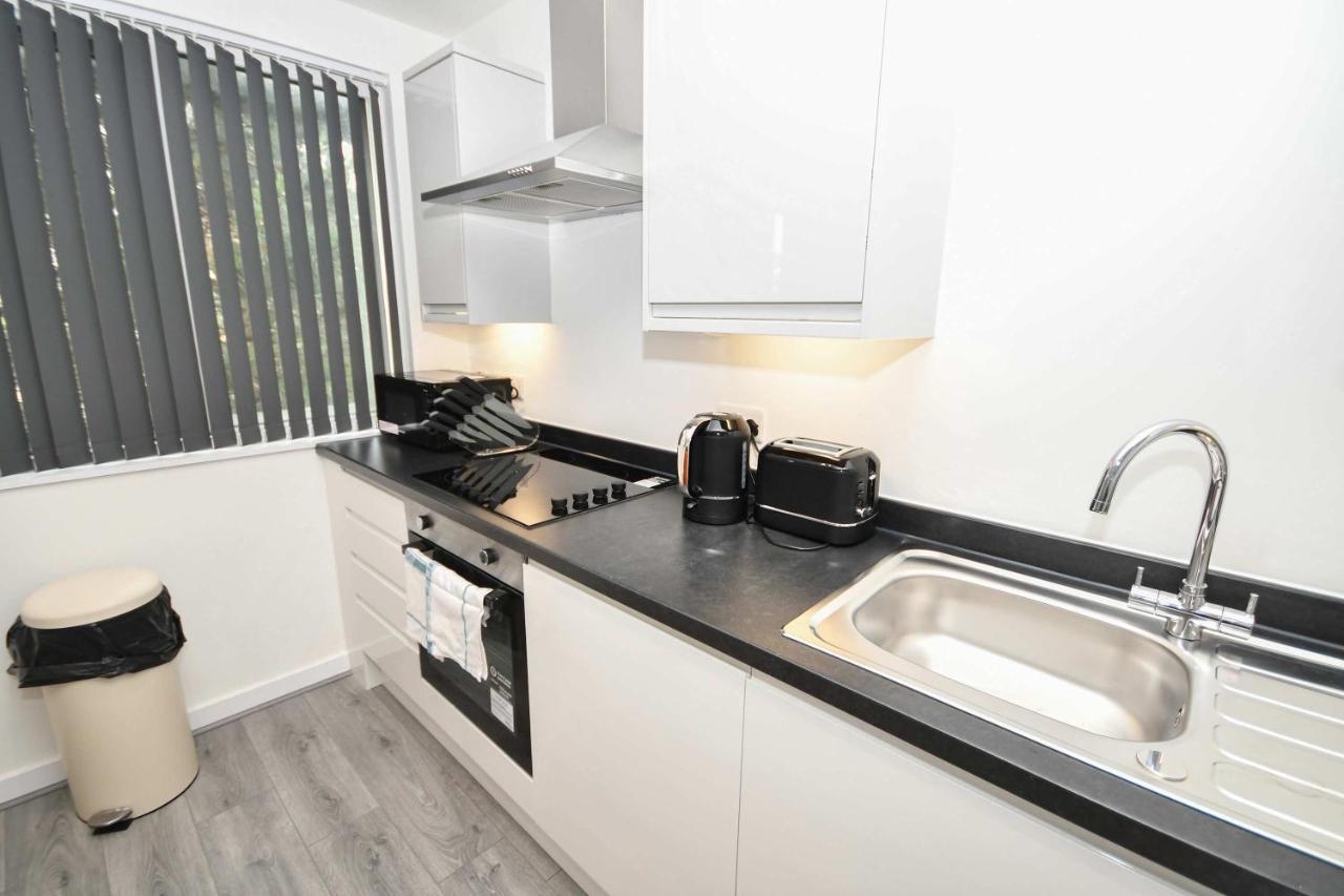 Modern & Stylish 1 Bed Apartment in Leeds - Chambres d'hôtes Leeds