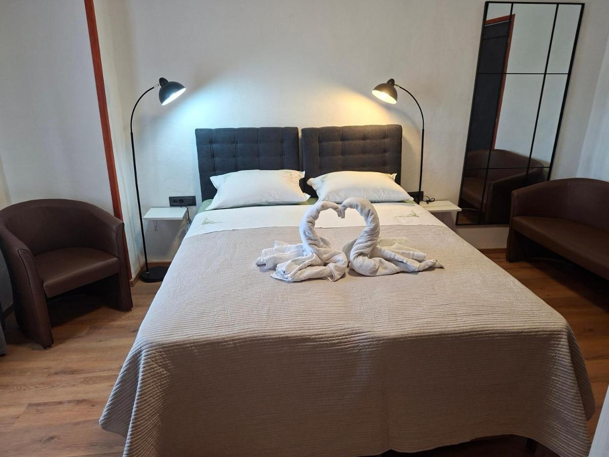 Apartment Almira - B&B Pula