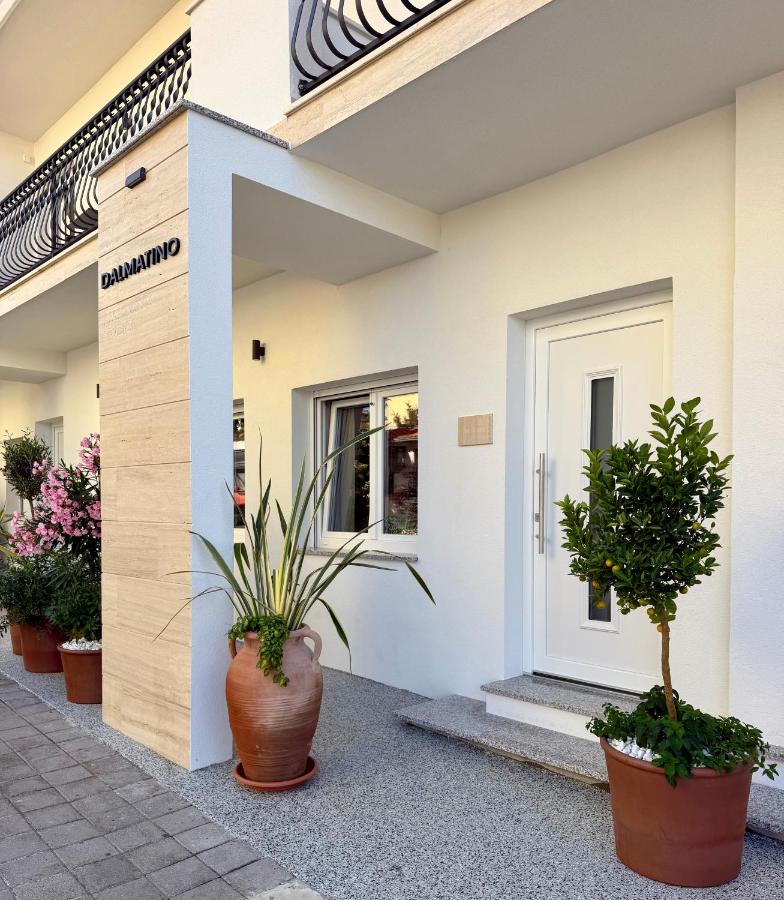 Apartments & Studios Dalmatino - Ferienwohnung Vodice